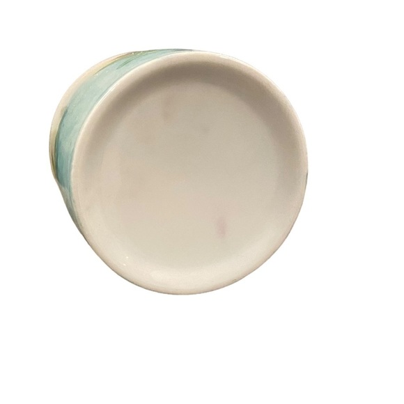 Vintage T. Griffin Flower Tea Cup - Picture 5 of 5